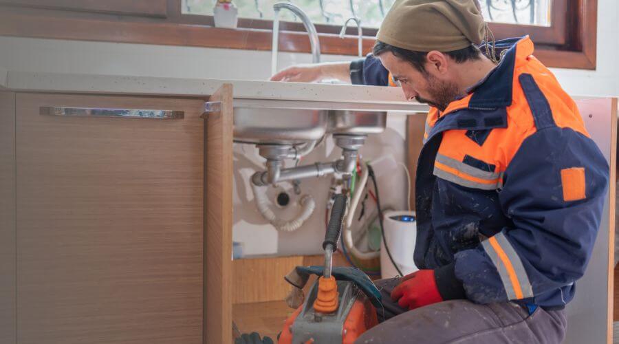 Local annual plumbing maintenance in Lincoln, MA